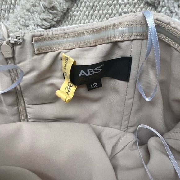 Super cute strapless jumpsuit - Picture 4 of 7